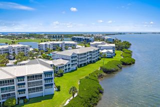 164 NE Edgewater Drive 2103, Stuart, FL 34996