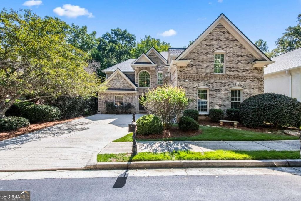 2045 River Falls Drive, Roswell, GA 30076 — photo 2