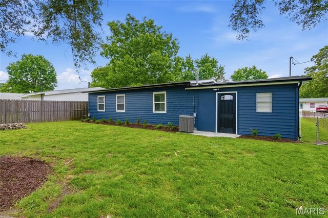 2133 Bern Avenue, Granite City, IL 62040