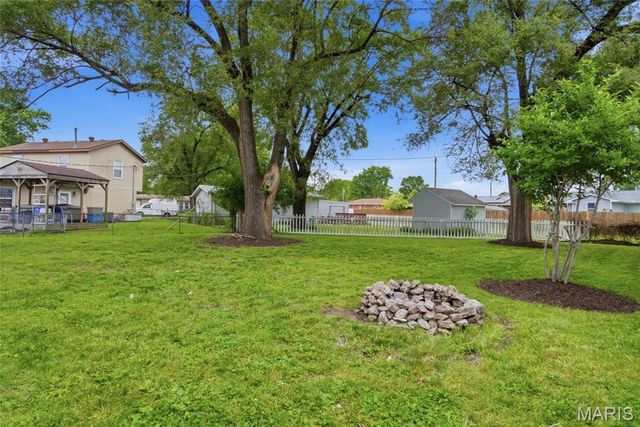 2133 Bern Avenue, Granite City, IL 62040