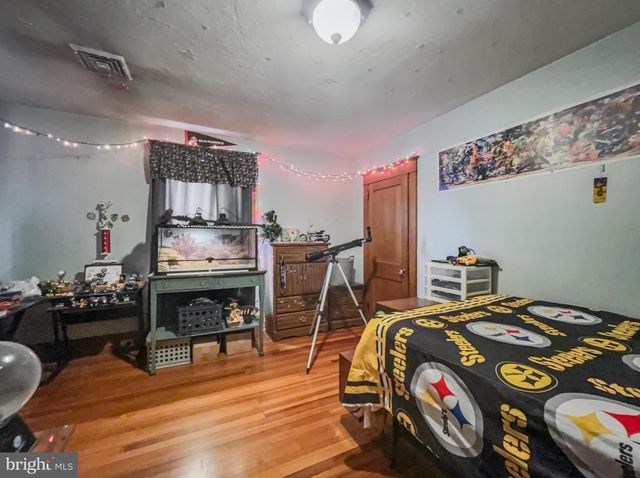 4125 W MARKET ST, York, PA 17408