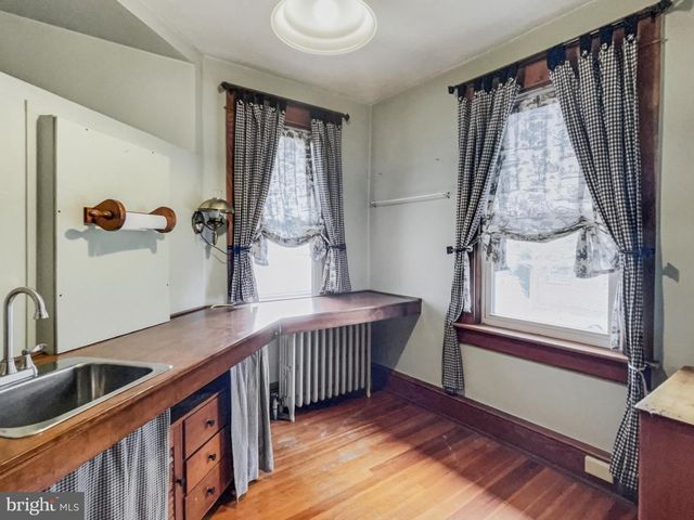 4125 W MARKET ST, York, PA 17408