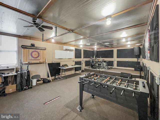 4125 W MARKET ST, York, PA 17408