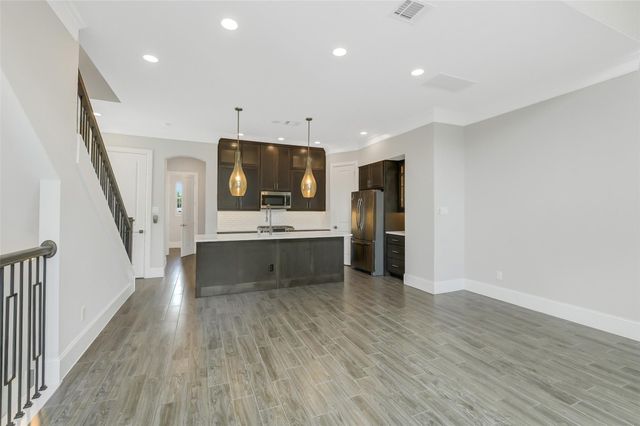 8336 Ginger Oak Street, Houston, TX 77055