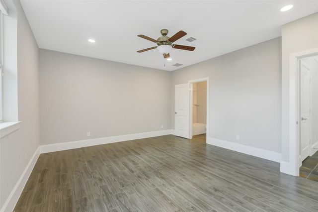 8336 Ginger Oak Street, Houston, TX 77055