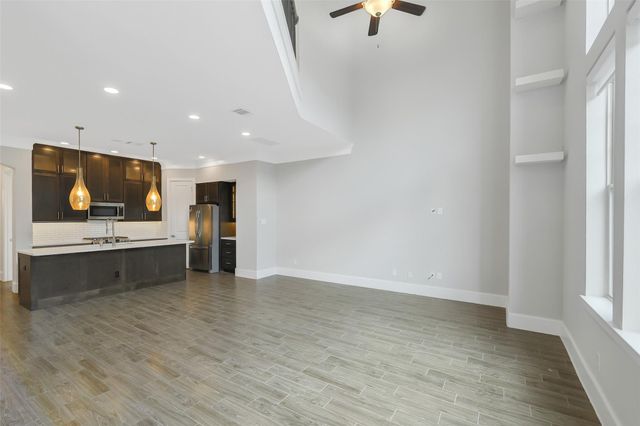 8336 Ginger Oak Street, Houston, TX 77055