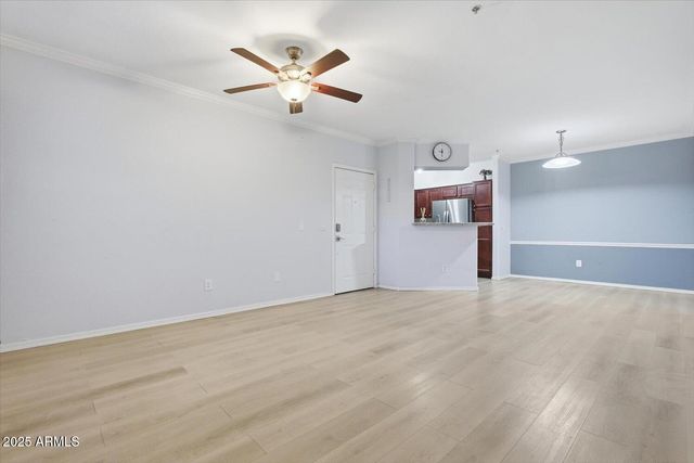 15095 N THOMPSON PEAK Parkway 1095, Scottsdale, AZ 85260