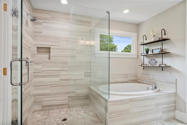 518 Oak Drive, Atlanta, GA 30354