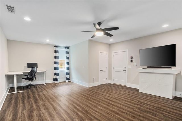 518 Oak Drive, Atlanta, GA 30354