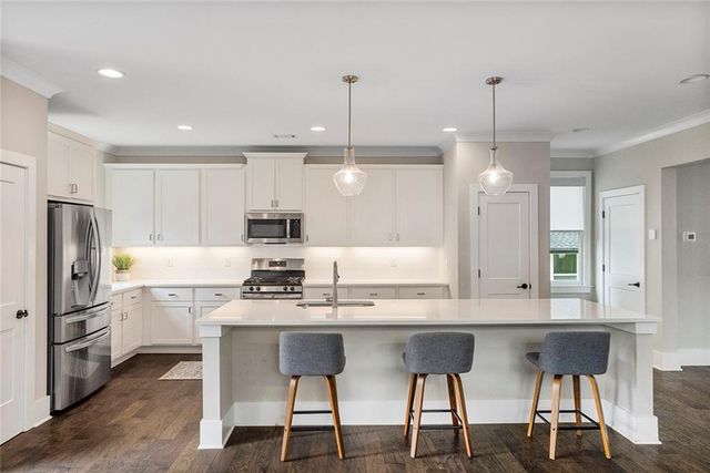 518 Oak Drive, Atlanta, GA 30354