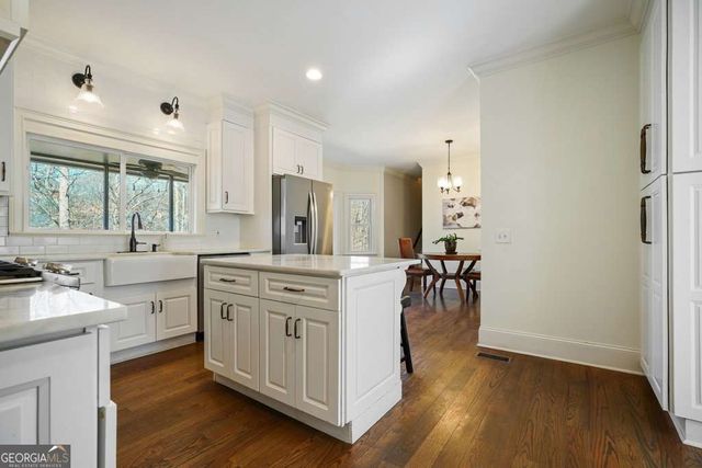 3097 Oak Chase Drive, Roswell, GA 30075