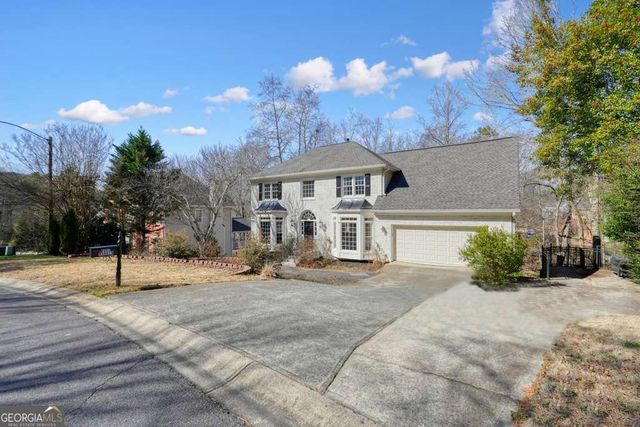 3097 Oak Chase Drive, Roswell, GA 30075