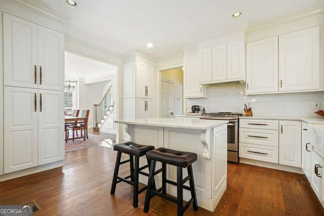 3097 Oak Chase Drive, Roswell, GA 30075