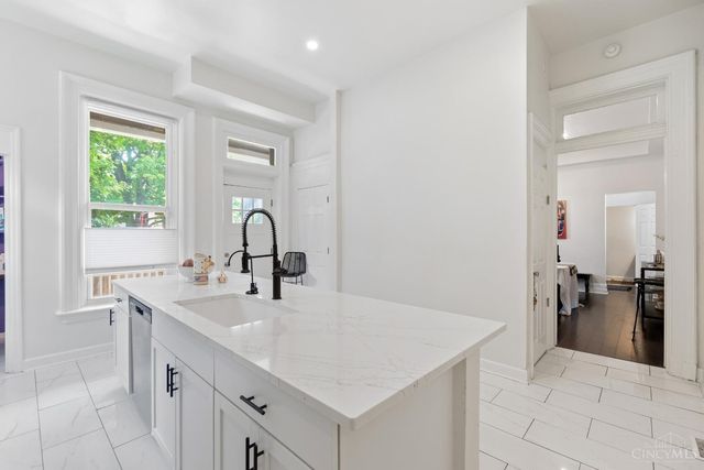 2518 May Street, Cincinnati, OH 45206