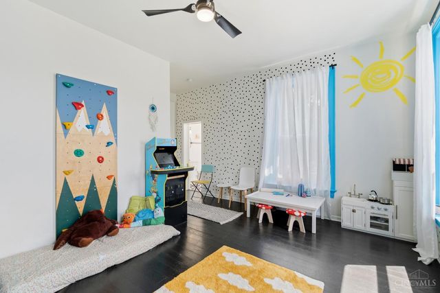 2518 May Street, Cincinnati, OH 45206