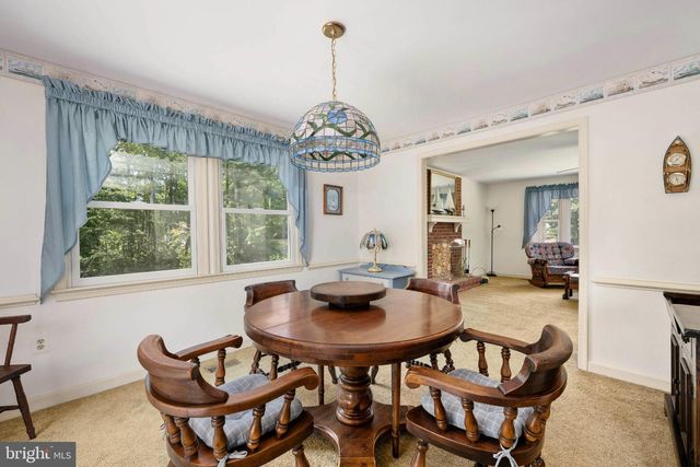 279 HARBOR DR, Reedville, VA 22539