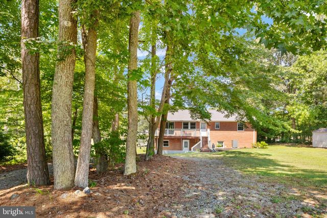 279 HARBOR DR, Reedville, VA 22539