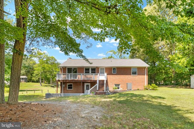279 HARBOR DR, Reedville, VA 22539