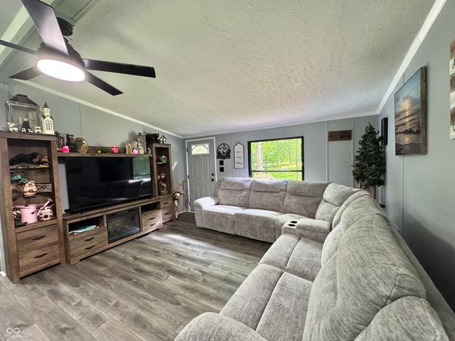 2738 N County Road 650 W, Greencastle, IN 46135