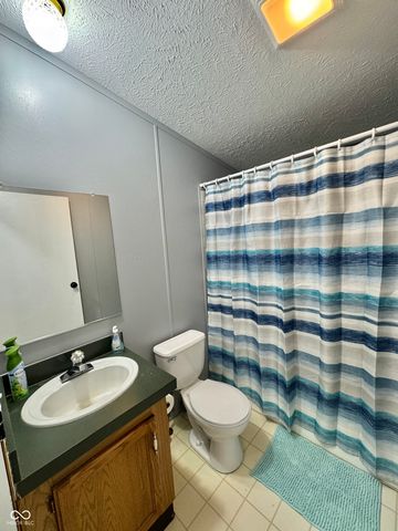 2738 N County Road 650 W, Greencastle, IN 46135