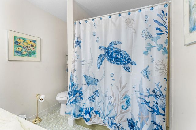 852 Salem Lane, Lake Worth, FL 33467
