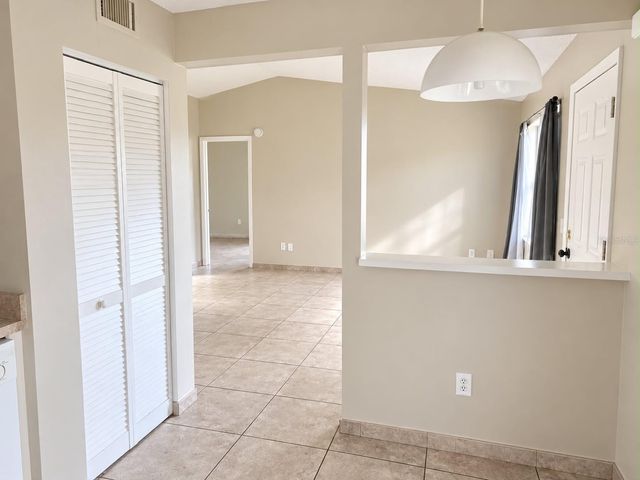 60 PINE TRACK 103C, Ocala, FL 34472