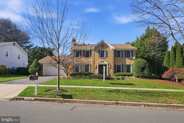 13004 N COMMONS WAY, Rockville, MD 20854