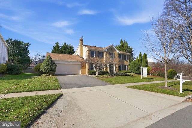 13004 N COMMONS WAY, Rockville, MD 20854