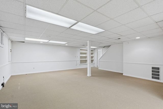 13004 N COMMONS WAY, Rockville, MD 20854