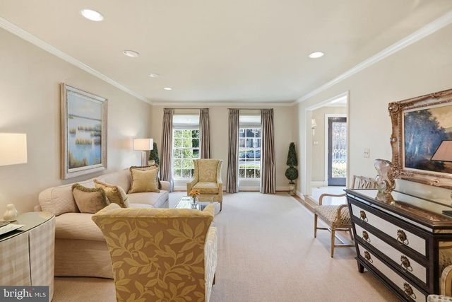 13004 N COMMONS WAY, Rockville, MD 20854