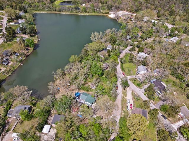 8434 Lake Drive, Cedar Hill, MO 63016