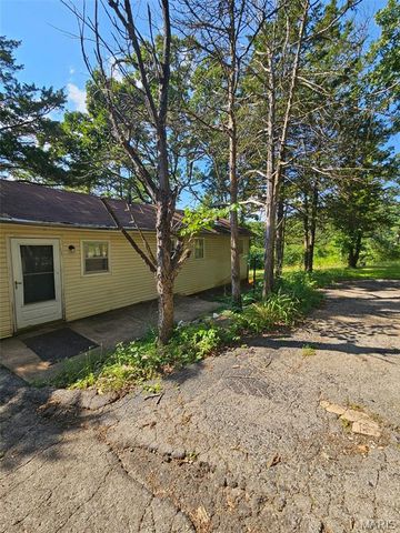 8434 Lake Drive, Cedar Hill, MO 63016
