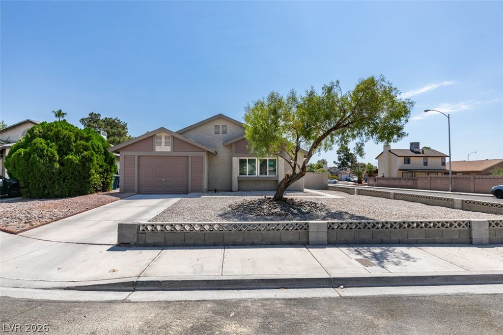 7194 Hardtack Circle, Las Vegas, NV 89119 — photo 2