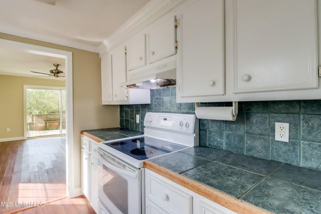 20307 Road 326, Long Beach, MS 39560