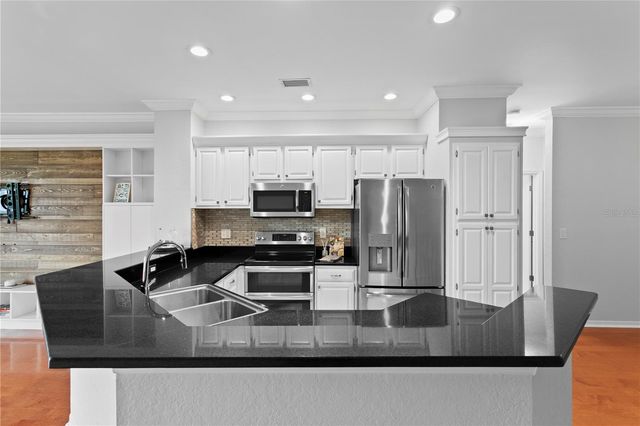 919 NORMANDY TRACE ROAD, Tampa, FL 33602