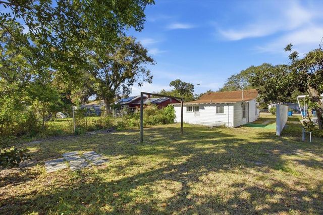 742 HIBISCUS AVENUE, Lake Wales, FL 33853