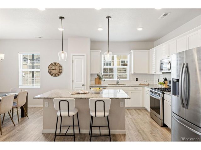 16393 Hay Barn Hts, Monument, CO 80132