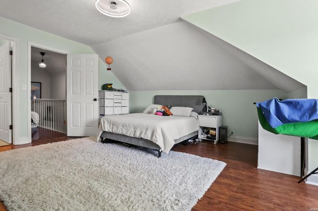 3511 Keystone Hills Drive, Evansville, IN 47711