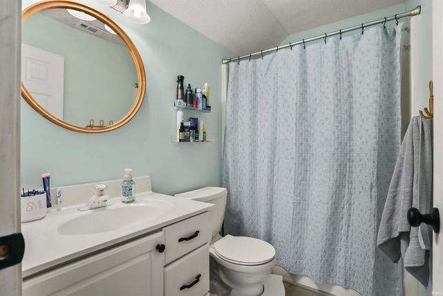 3511 Keystone Hills Drive, Evansville, IN 47711