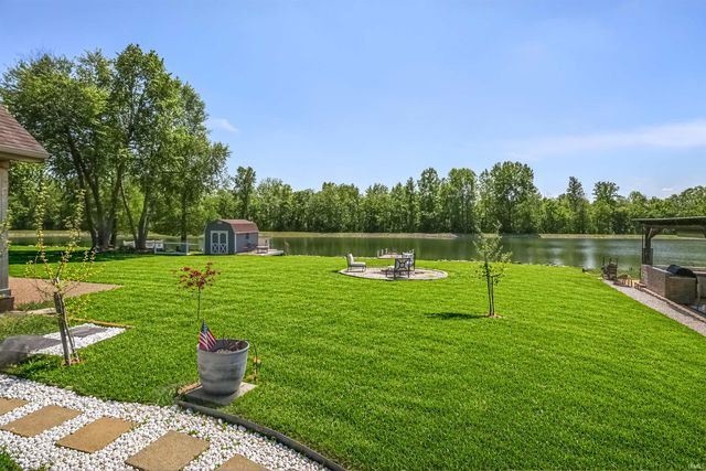 3511 Keystone Hills Drive, Evansville, IN 47711
