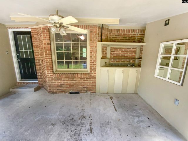 120 Thackeray Lane, Lexington, SC 29073