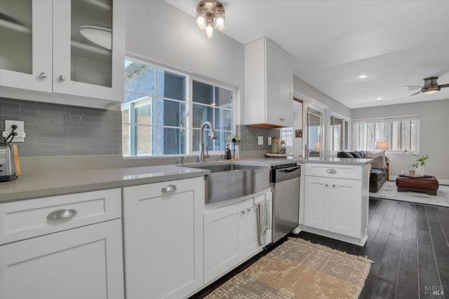 249 Baker St, Benicia, CA 94510