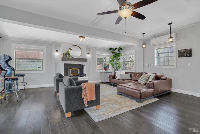 249 Baker St, Benicia, CA 94510