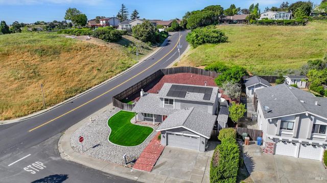 249 Baker St, Benicia, CA 94510