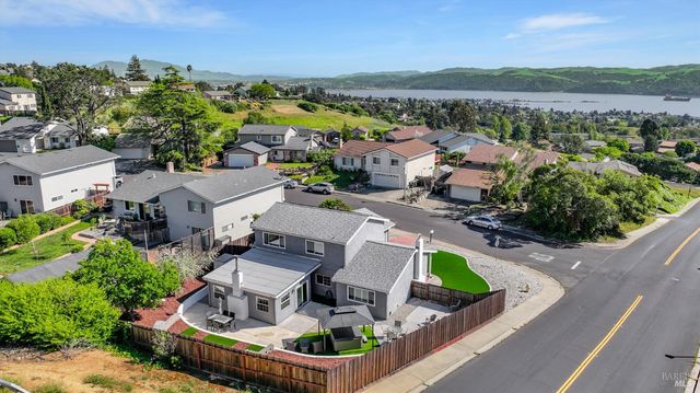 249 Baker St, Benicia, CA 94510