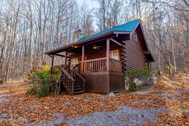 438 Starr Mountain Rd, Tellico Plains, TN 37385