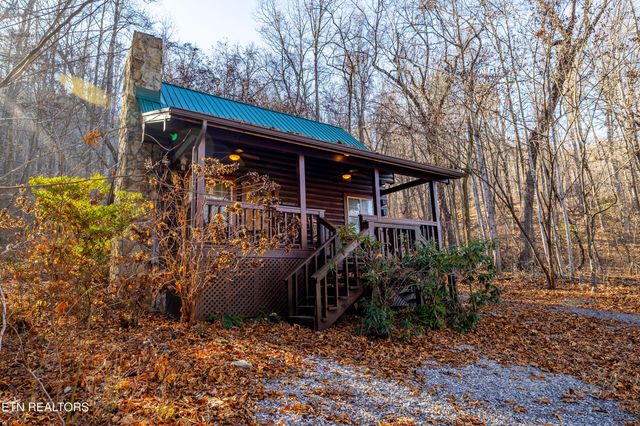 438 Starr Mountain Rd, Tellico Plains, TN 37385