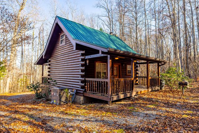 438 Starr Mountain Rd, Tellico Plains, TN 37385