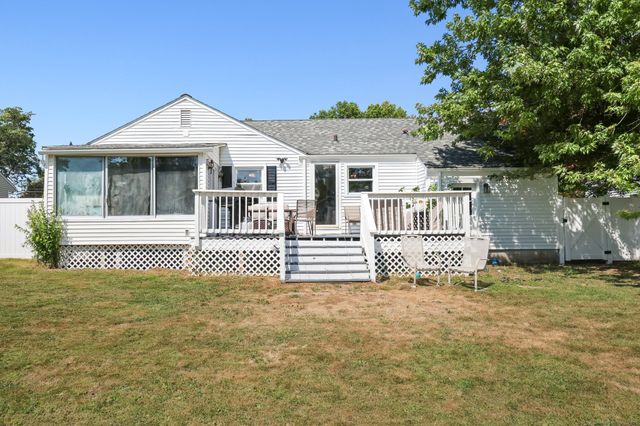 105 Gilbert Road, Newington, CT 06111