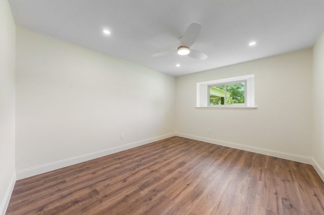 2212 Mountainview Drive, Hurst, TX 76054